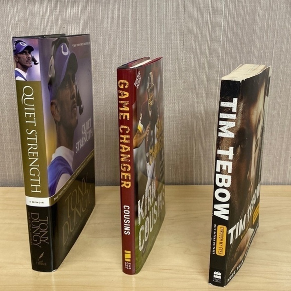 Tony Dungy, Kirk Cousins, Tim Tebow‎ books - Picture 2 of 6